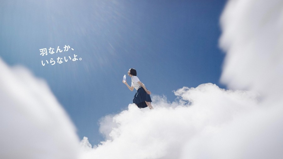 2022 日本寶礦力水得廣告！45 公尺透明隧道、巨大積雨雲，打造猶如 CG 特效的魔幻實景