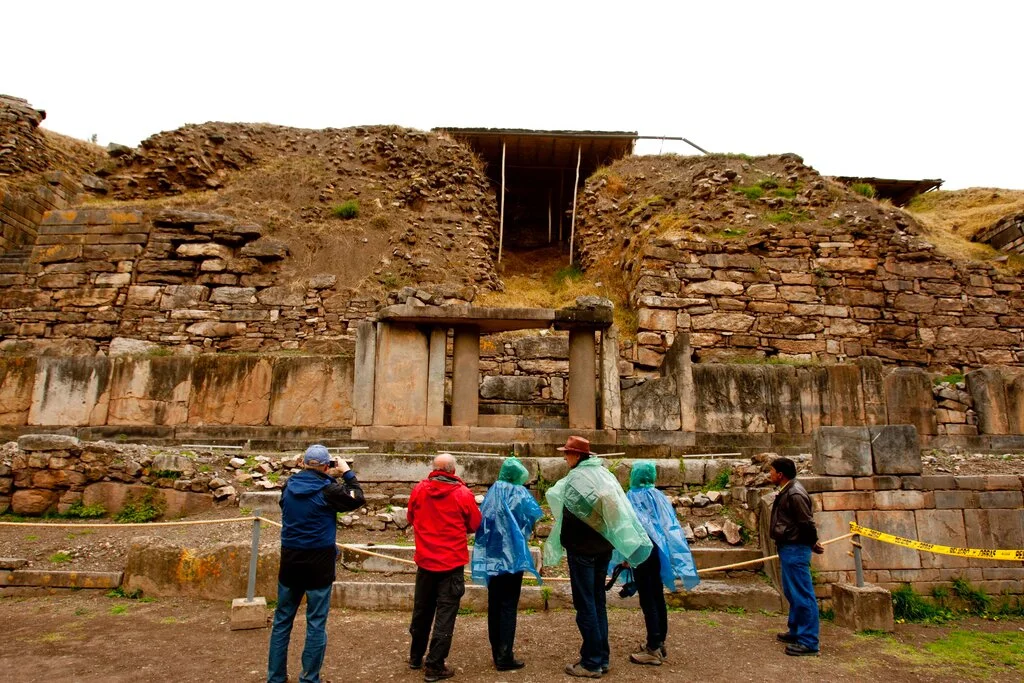 Network of Hidden Passages Uncovered Beneath 3,000-Year-Old PeruvianTemple