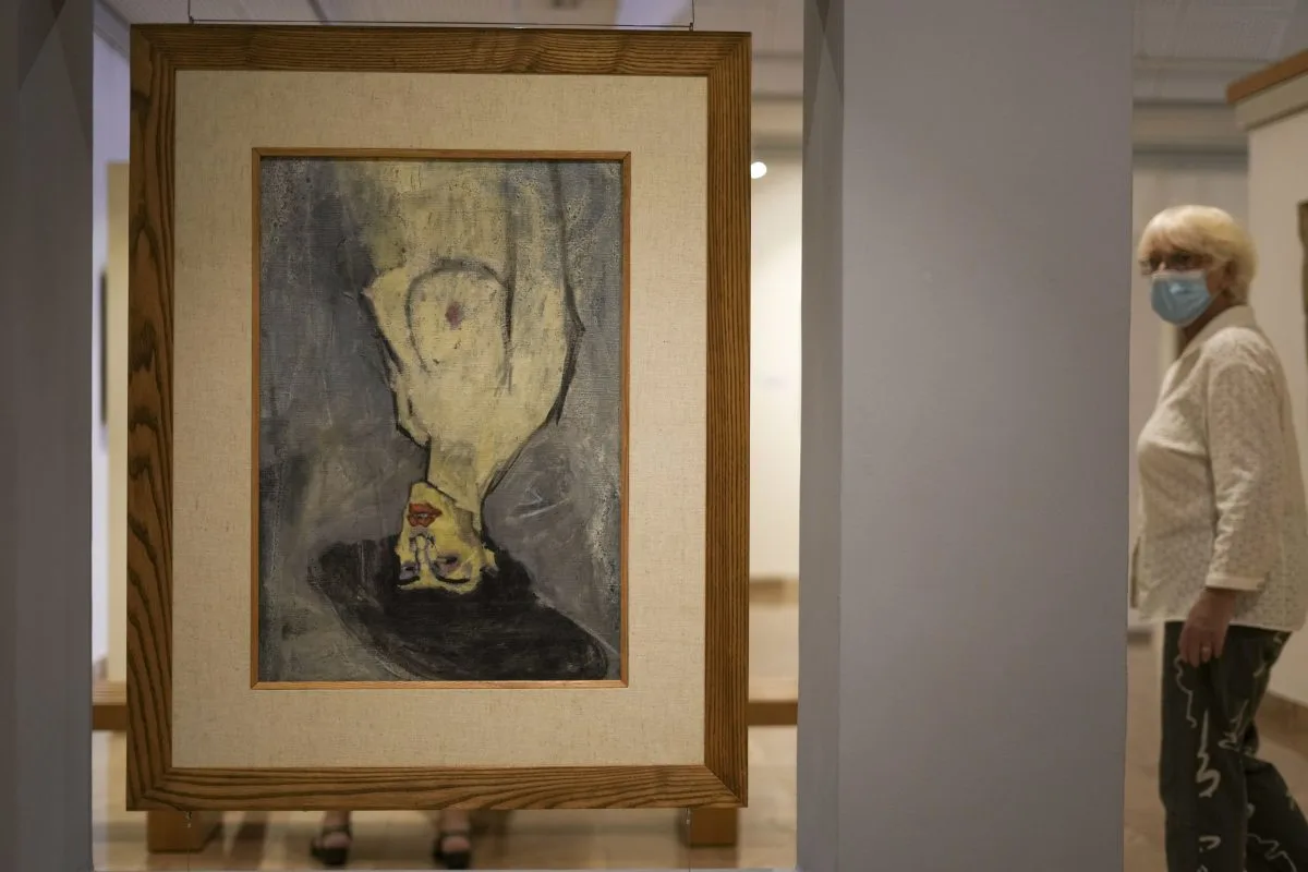 Modigliani Sketches Discovered Beneath Painting of NudeWoman