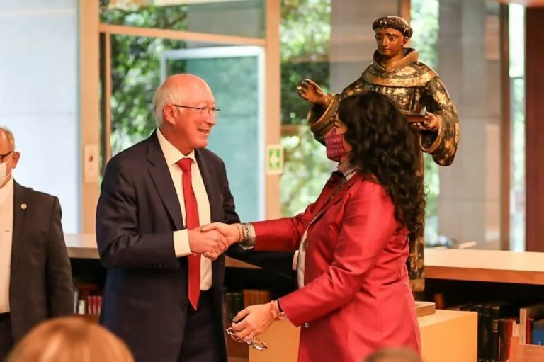 Texas Museum Sends Stolen Sculpture of the Patron Saint of Lost Things Back toMexico 