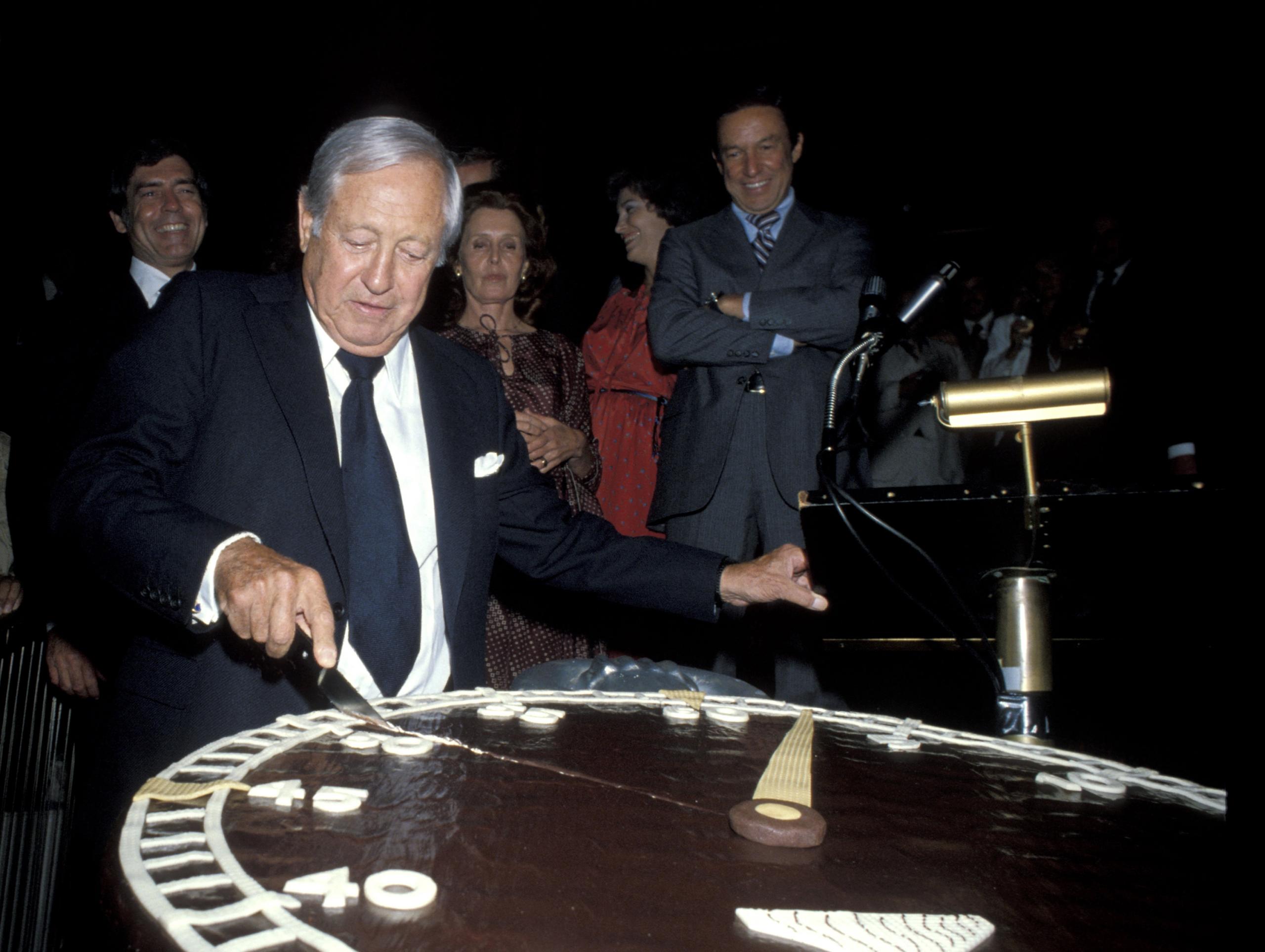 $70 M. Art Sale to Benefit MoMA, Dia Workers Unionize, and More: Morning Links for September 14,2022