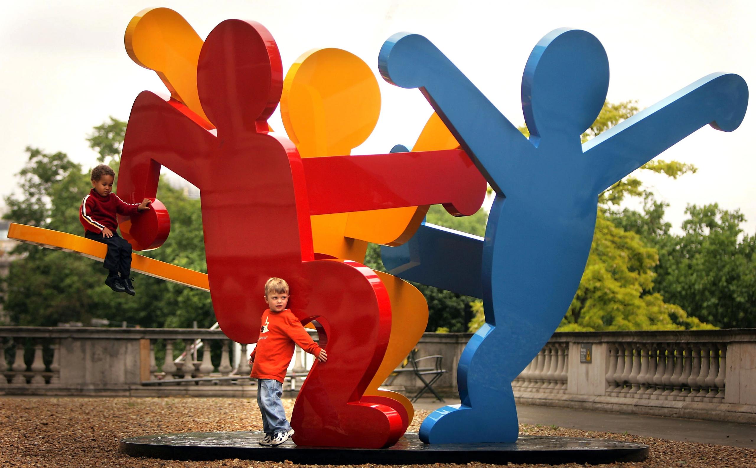 Keith Haring Gets L.A. Survey, ‘Bored Ape’ Theft Suspects Charged, and More: Morning Links for October 13,2022