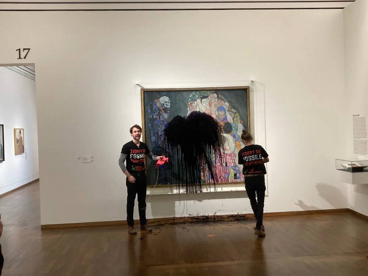 Climate Activists Throw Oil on Klimt Painting at Vienna’s LeopoldMuseum