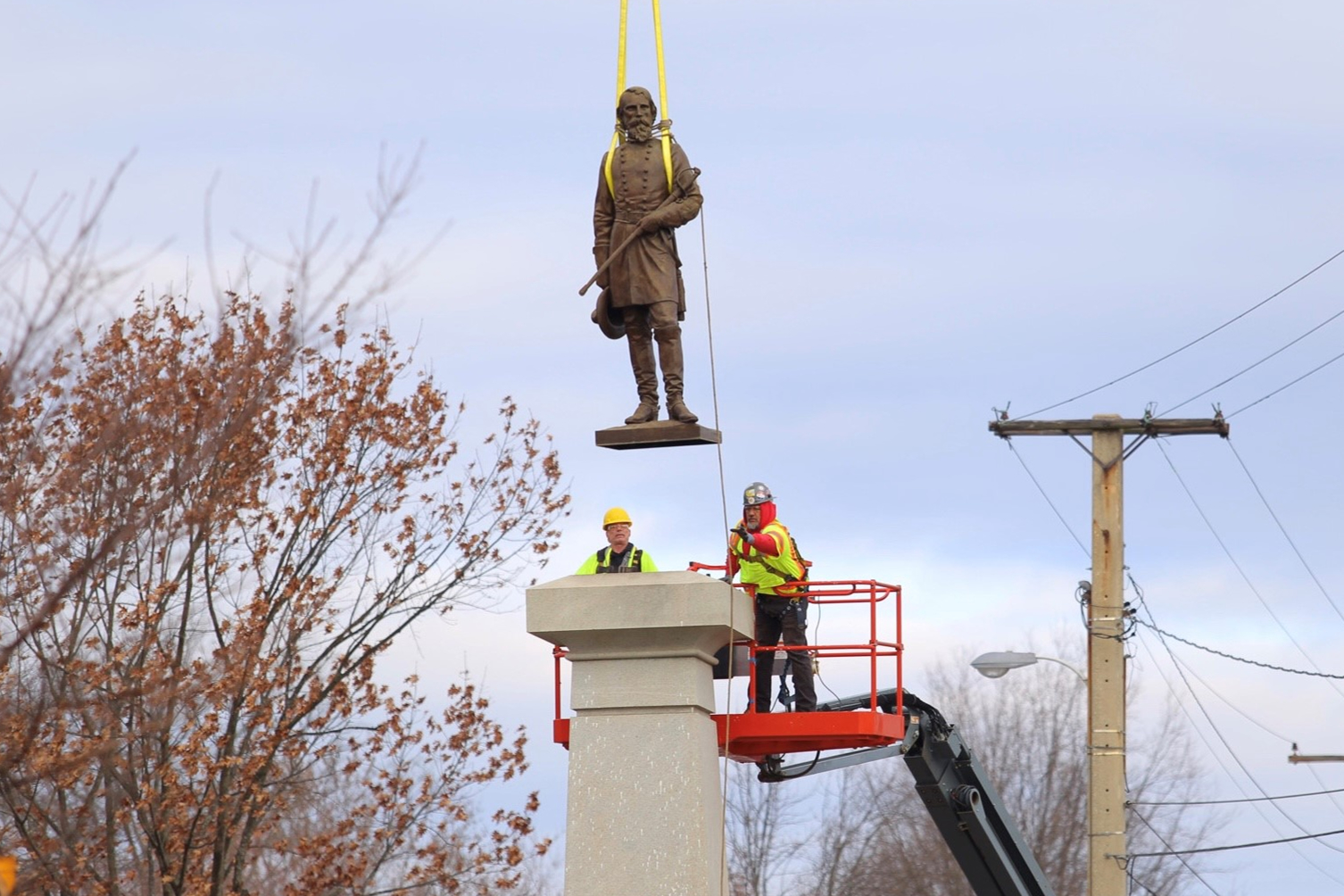 Richmond’s Last City-Owned Confederate Monument Has Been HauledAway