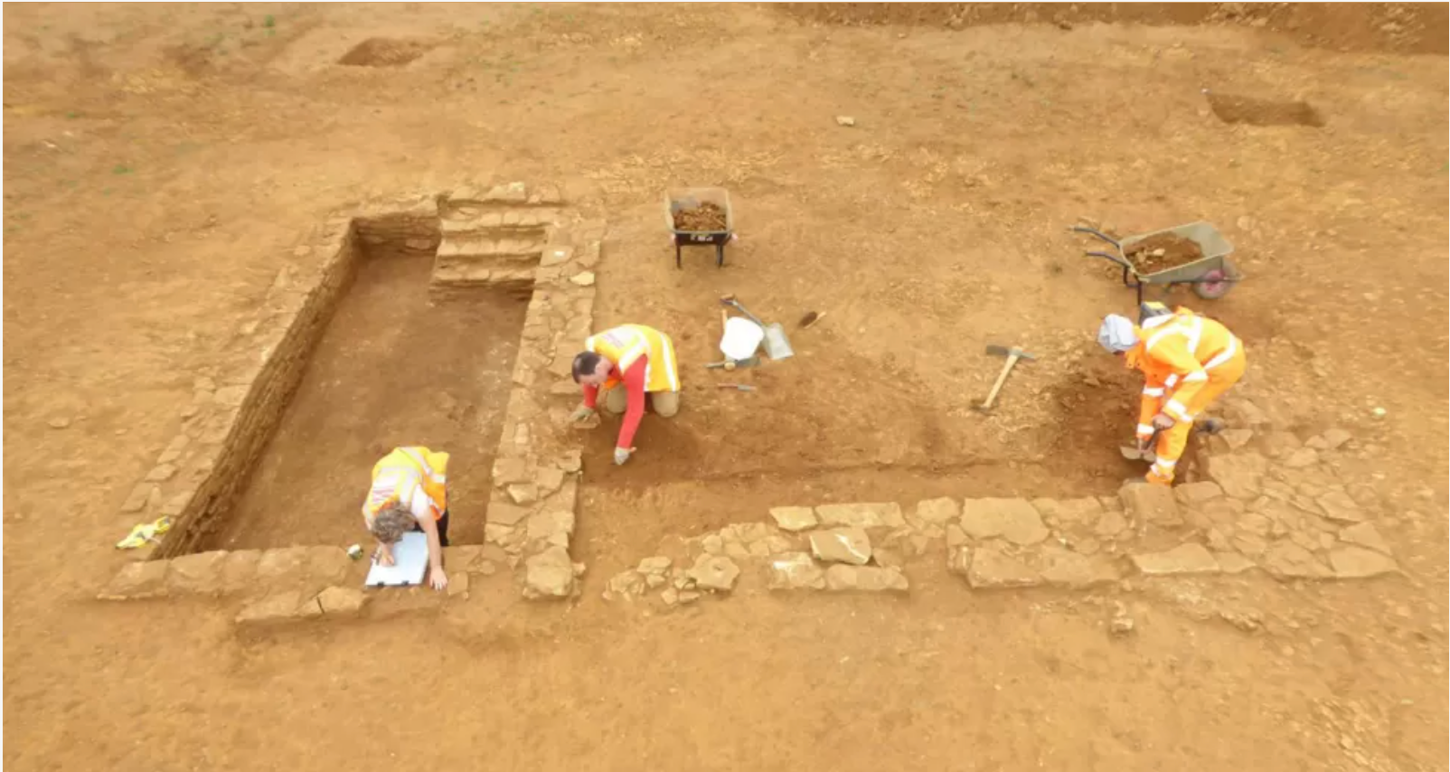 4,000-Year-Old Roman Ritual Center Unearthed inEngland
