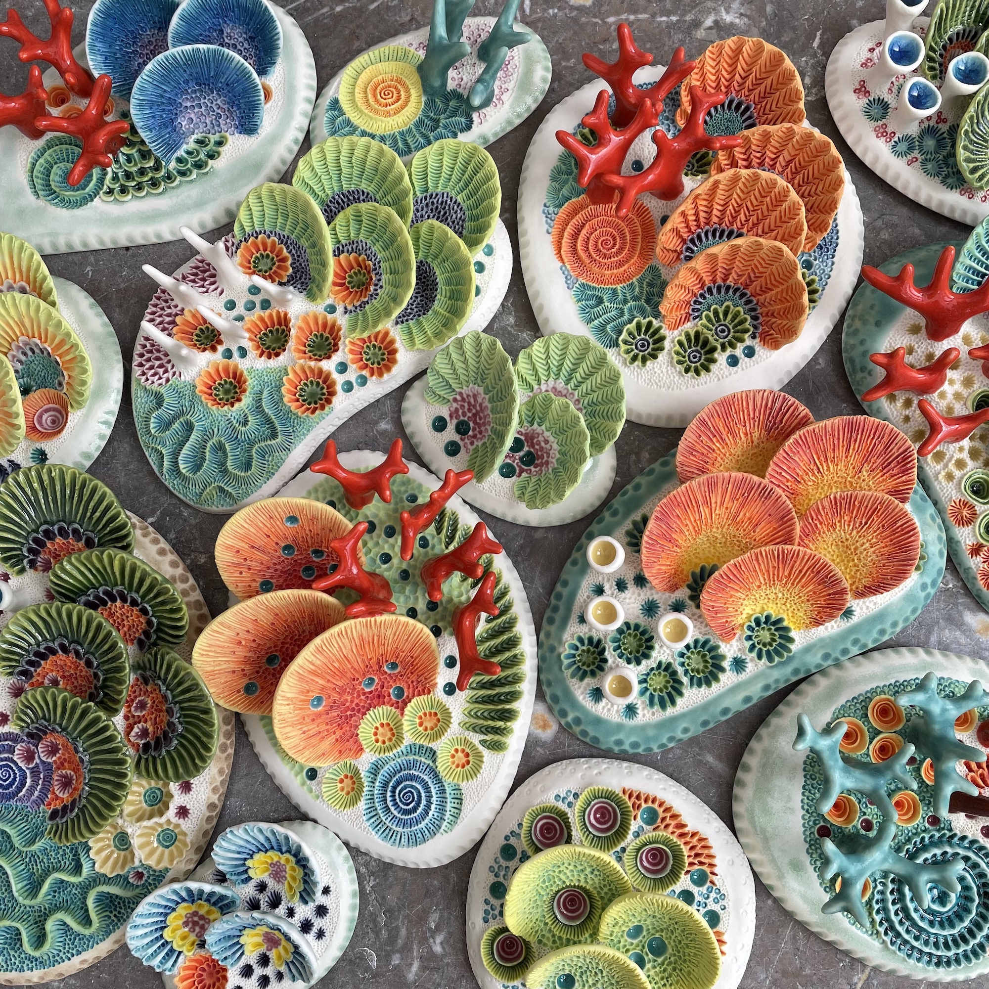 Lisa Stevens’ Ceramic Sculptures Capture Coral-Inspired Motifs in Vibrant Color