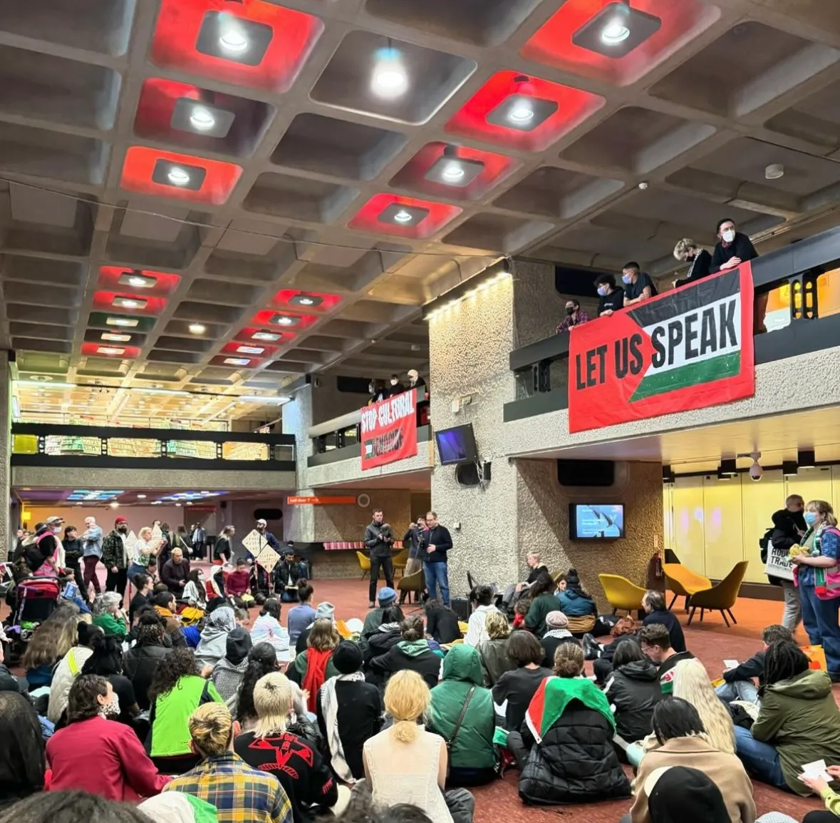 Activists Stage ‘Guerrilla Festival’ of Palestinian Art in Barbican Centre Amid Censorship Controversy