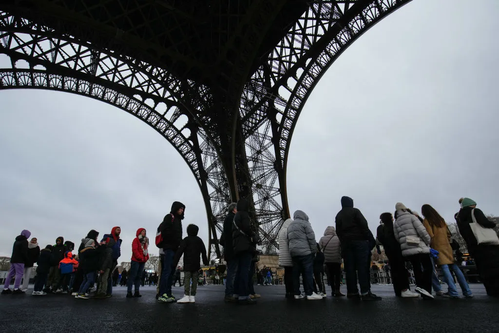 Eiffel Tower Reopens After Strike, but Losses Mount to Millions