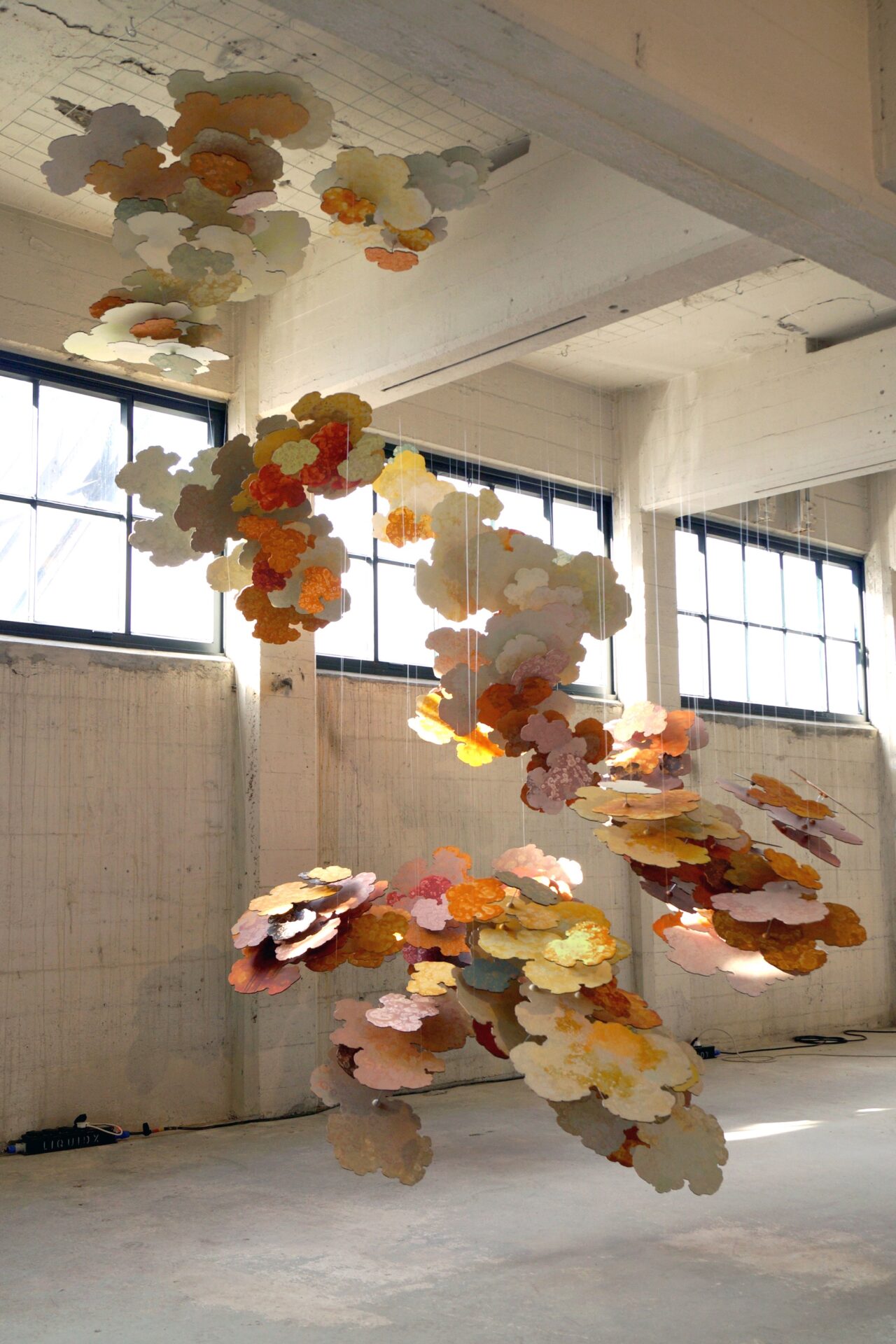 In Billowing Sculptures, Joris Kuipers Suspends Cloud-Like ‘Gardens’ from the Ceiling