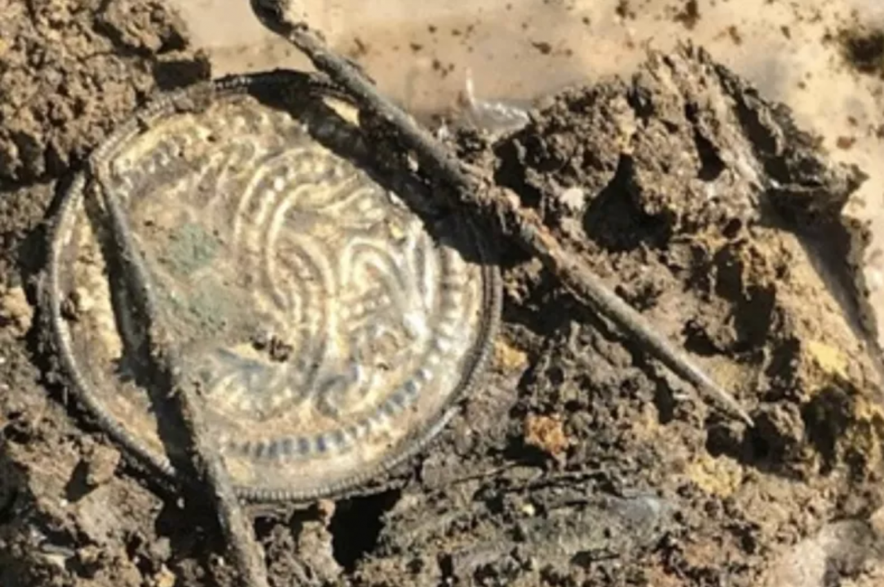 Trove of 19,000 Artifacts Found at Residential Development in Southern England