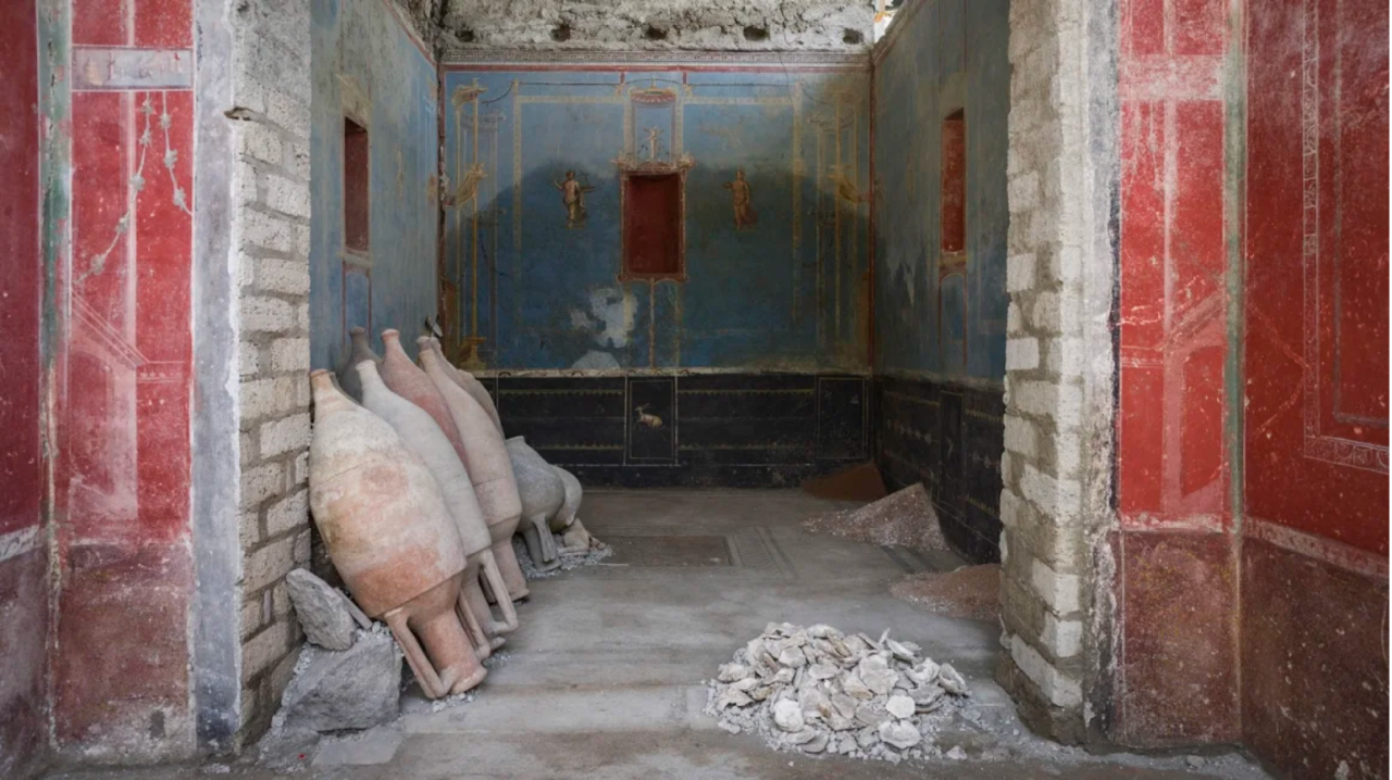 Blue Shrine Room with Frescos Depicting Female Figures Unearthed at Pompeii