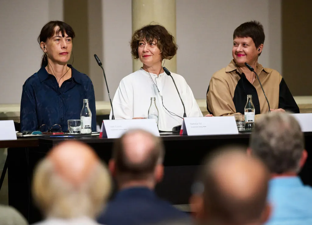 Ukrainian Artists Star in New Documentary, Frieze Sculpture Returns to London, Skulptur Projekte Münster Names Artistic Directors, and More: Morning Links for August 21, 2024