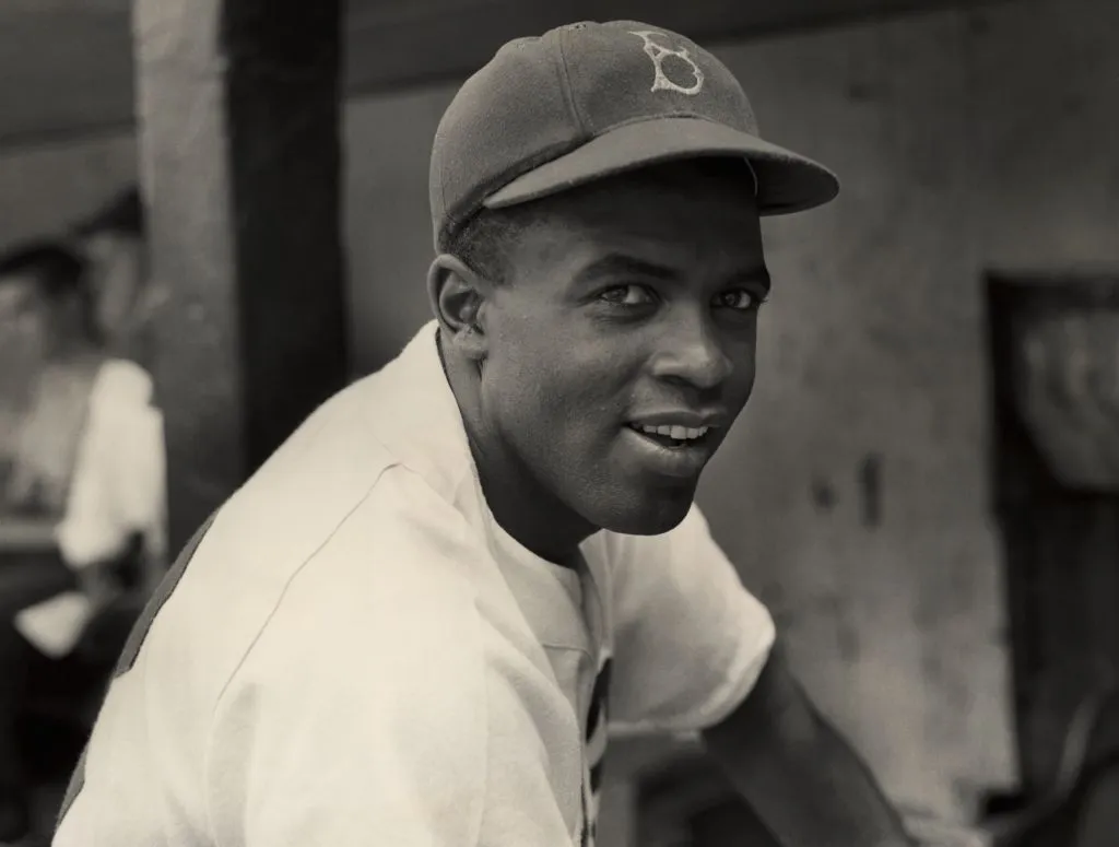 New Jackie Robinson Statue Replaces Stolen One in Wichita, Kansas