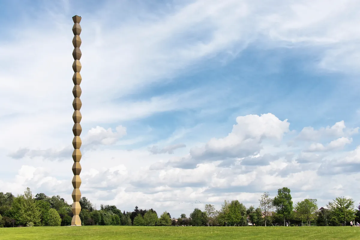 Brancusi’s ‘Endless Column,’ a Modernist Icon, Joins UNESCO’s World Heritage List
