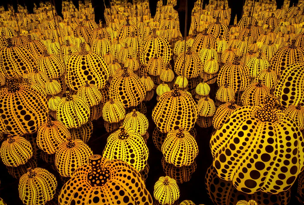 Yayoi Kusama’s Famed Pumpkin ‘Infinity Room’ is Returning to the Dallas Museum of Art