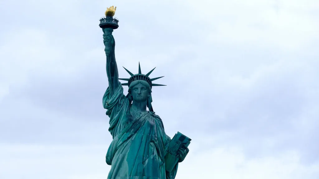 Trump Told to ‘Give Back’ Statue of Liberty, Renaissance Painting Discovered in Church, Lee Bul Heads to Hauser & Wirth: Morning Links for March 19, 2025