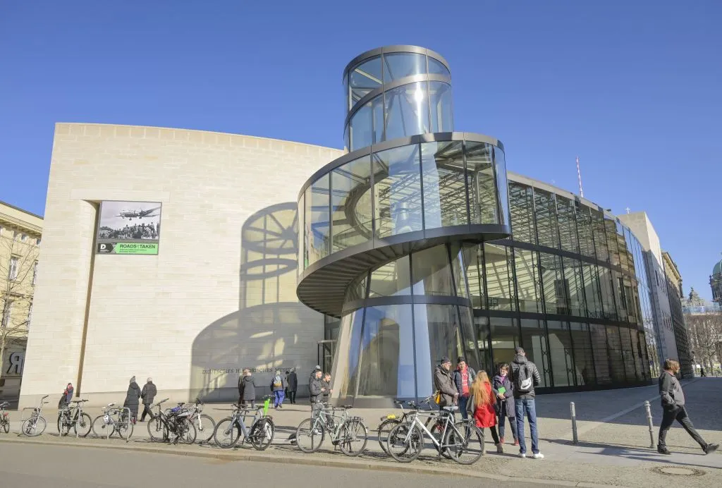 Germany Settles Century-Long Restitution Dispute Over Royal Property