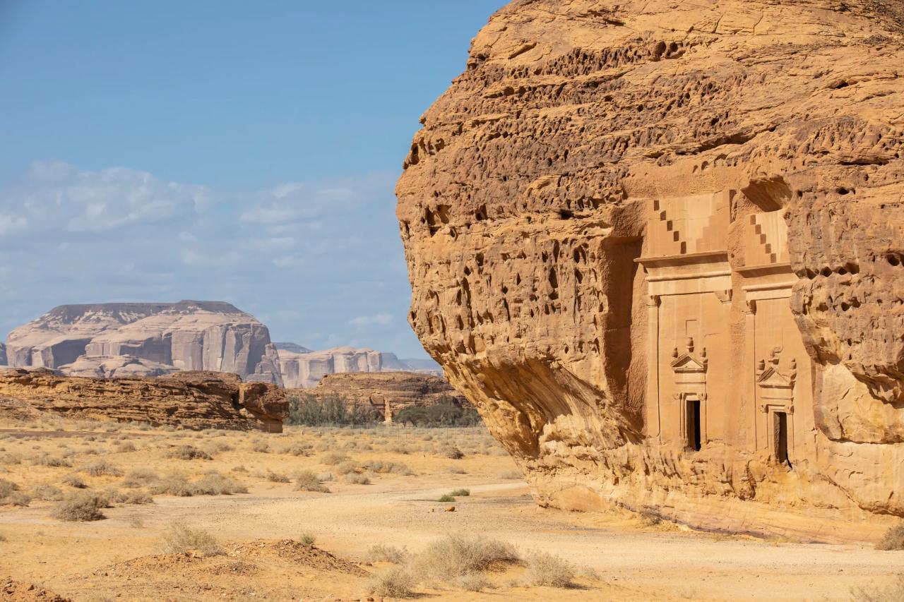 Smithsonian Teams Up with Saudi Arabia’s AlUla Project Amid Growing Cultural Ambitions