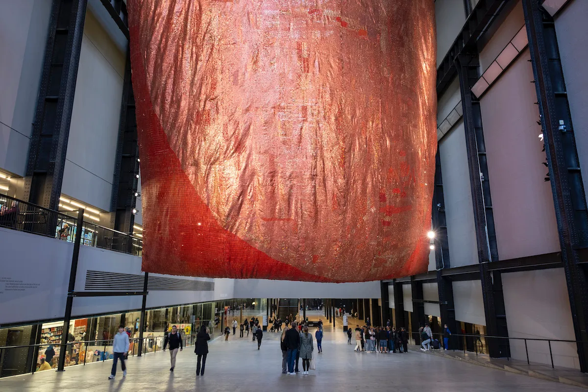 Tate Chair Considers Selling Naming Rights to Turbine Hall to Fund New Endowment