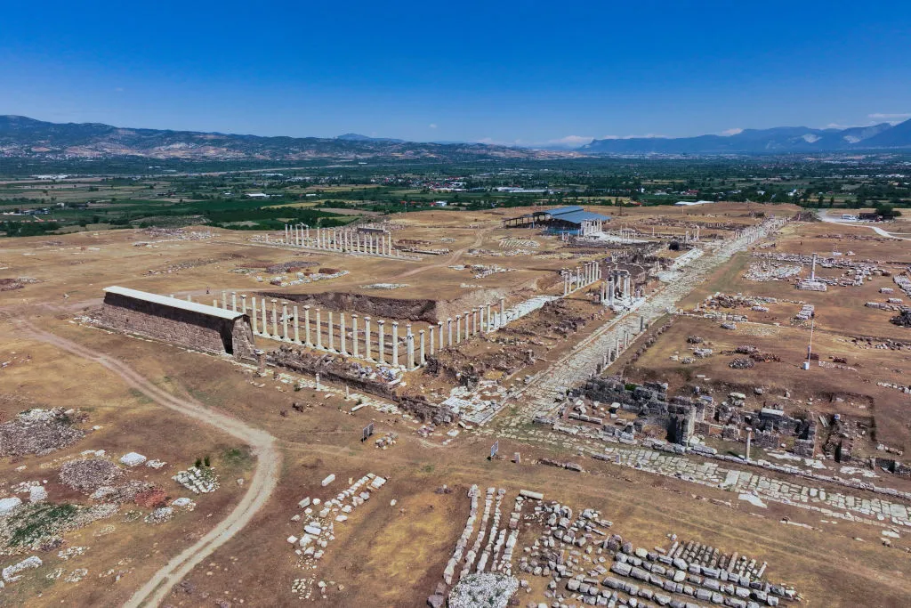 Well-Preserved Ancient Roman Council Building Unearthed in Turkey