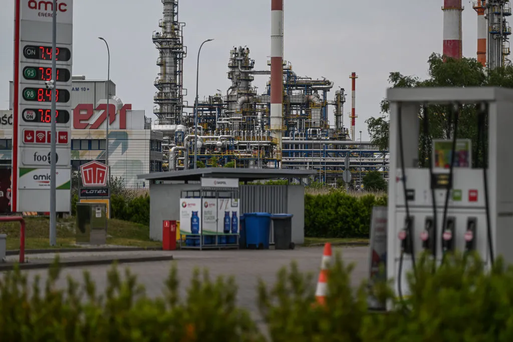 Gas Pipeline Excavations Turn Up 10th-Century Cemetery in Northern Poland