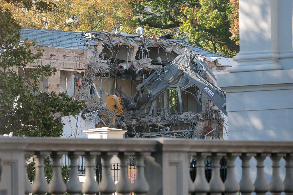 Trump Demolishes East Wing of the White House to Make Way for His Ballroom