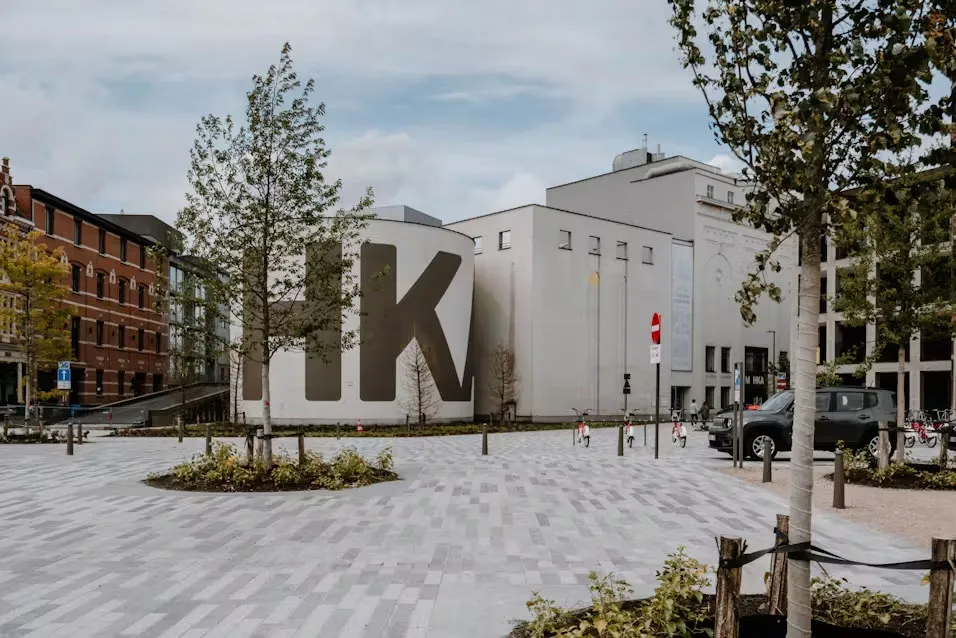 Museum Organizations Express Concern Over Flemish Government’s Decision to Nix Belgium’s Oldest Contemporary Art Museum