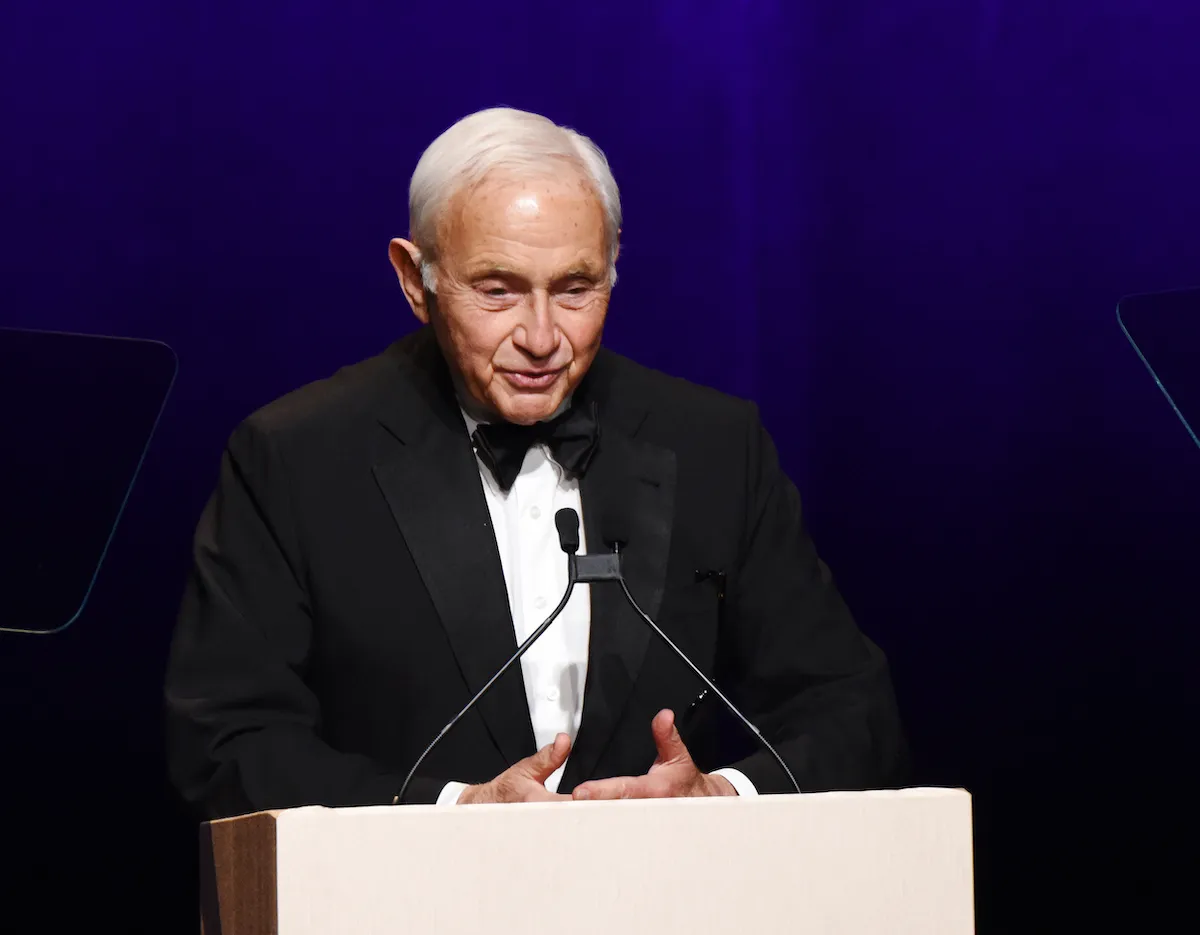 Collector Leslie Wexner Denies Being Jeffrey Epstein’s ‘Co-Conspirator’