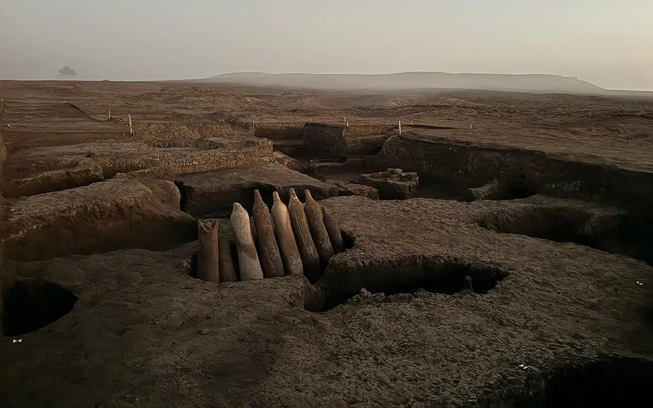 2,000-Year-Old ‘Extensive Industrial Complex’ and Roman Cemetery Found in Egypt