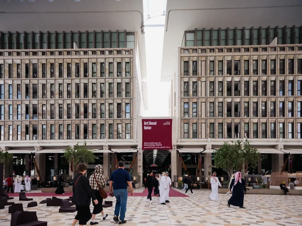 First Art Basel Qatar Closed with Institutional Acquisitions, Mid-Market Strength, and Measured Sales Momentum