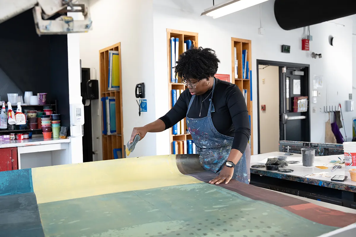 Mark Bradford, Carrie Mae Weems Among Latest Artists Commissioned by Obama Presidential Center