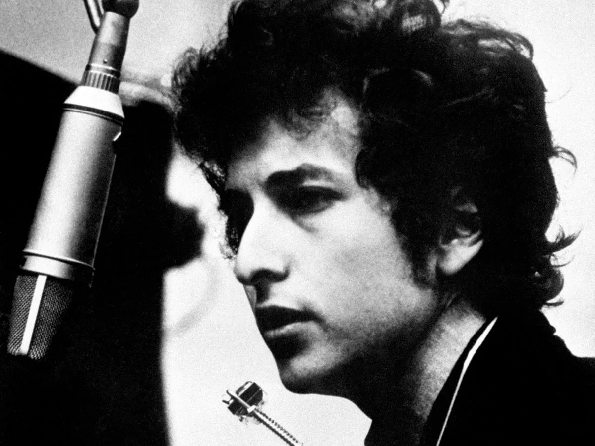 Typed Bob Dylan Lyrics Found Inside Ginsberg Book Heads to Auction, Germany to Create New Council on Colonial-Era Art Restitution, and More: Morning Links for March 31, 2026